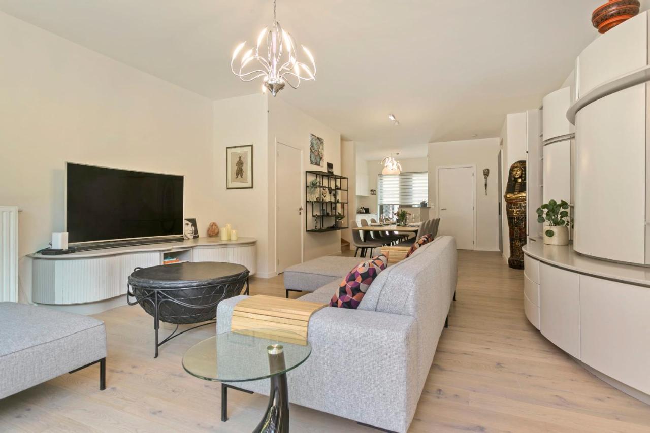 Modern Town House With Great Terrace At 100 Meters From Beach