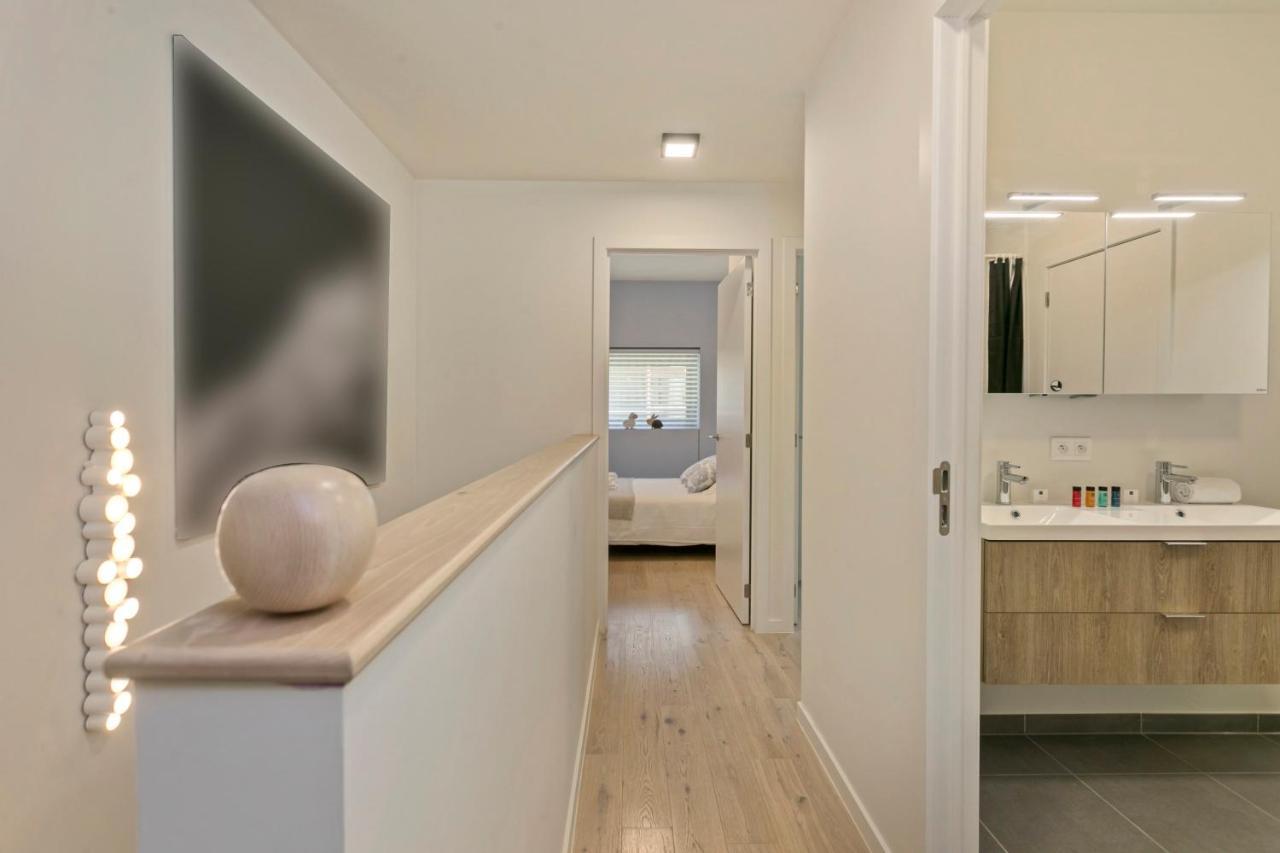 Modern Town House With Great Terrace At 100 Meters From Beach